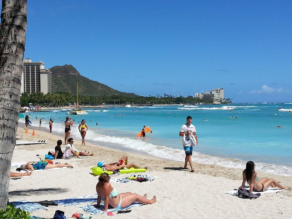 Waikiki Shore Beachfront Honolulu Exterior foto